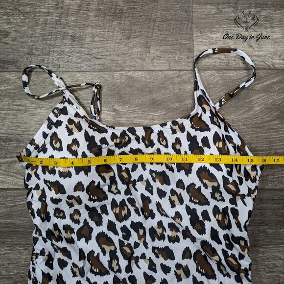 Peddney Ruched Side Leopard One Piece Swimsuit Size 2XL - Picture 2 of 4